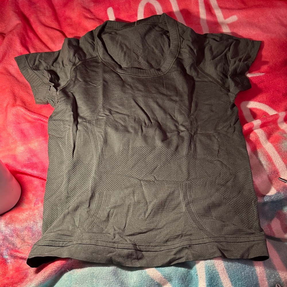 lululemon athletica  Short Sleeve Tee